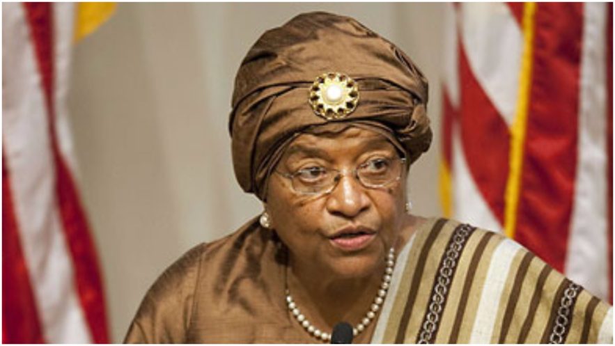 إيلين جونسون سيرليف.. أول رئيسة منتخبة في أفريقيا لقبت بـ”المرأة الحديدية”