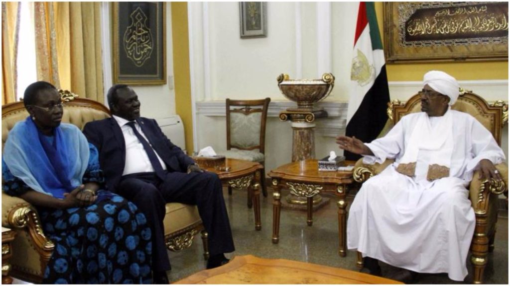 البشير أرسل طائرة وضباط لاجلاء رياك مشار من الكنغو