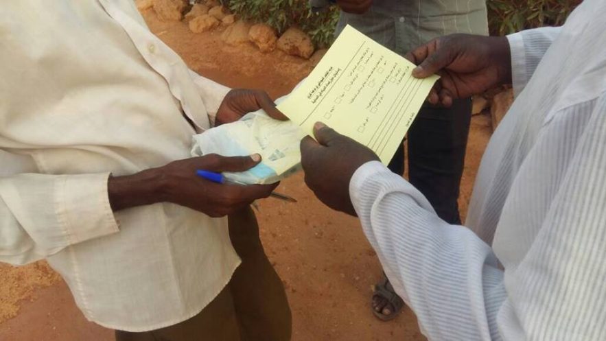 المؤتمر السوداني يجري استبيان وسط المواطنين حول الإمداد المائي بامدرمان