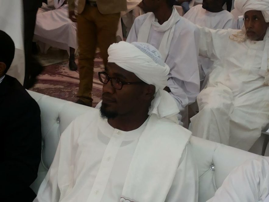 مليشيا الدعم السريع تفتش منزل ملك قبيلة البرتي في مليط بصورة مهينة