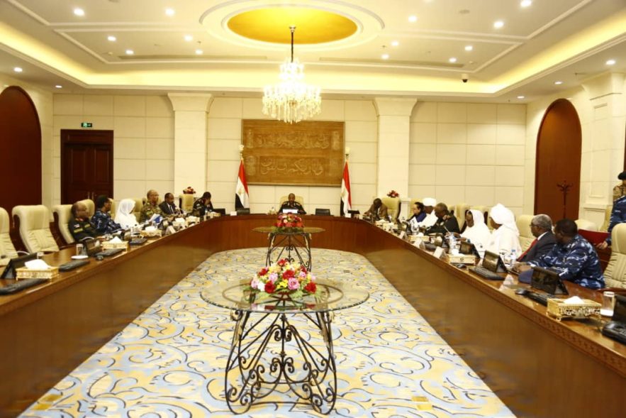 إجتماع لمجلس الأمن والدفاع في السودان (أرشيف)