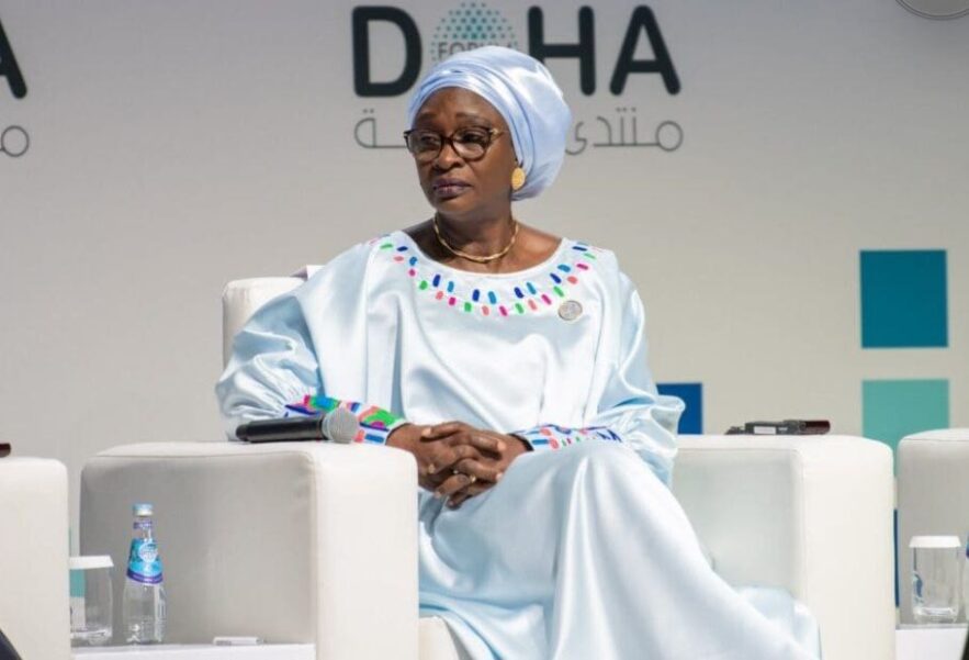 في الدوحة داكار يدعو إلى دعم الديمقراطية في أفريقيا