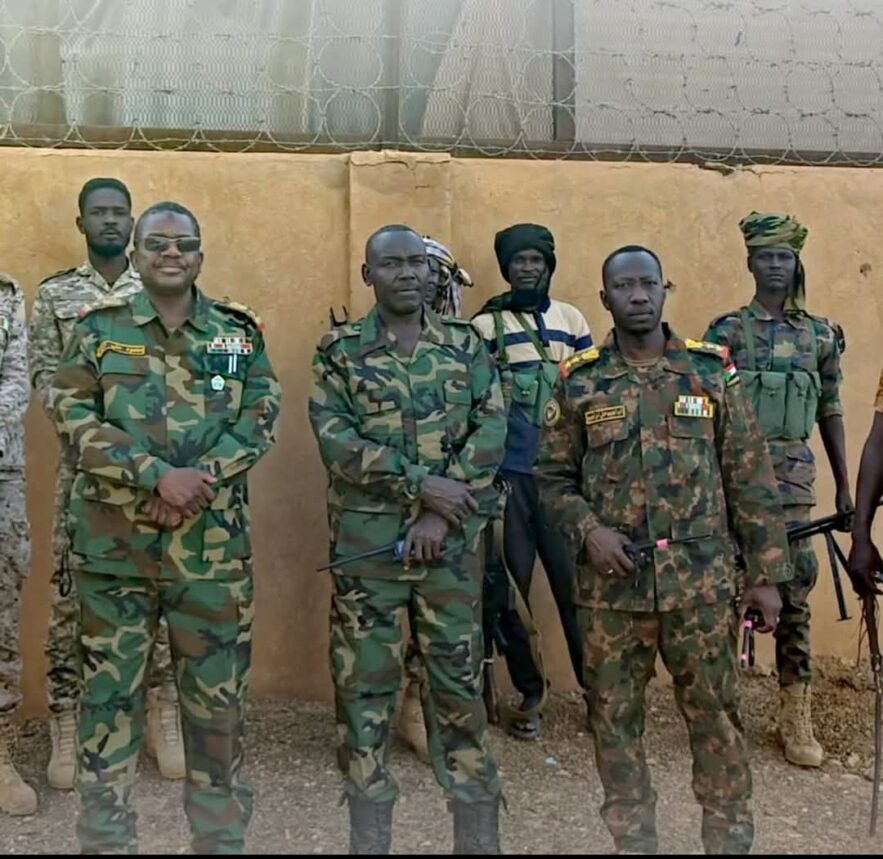 الجيش والقوة المشتركة تعلنان السيطرة على مناطق واسعة في أم درمان