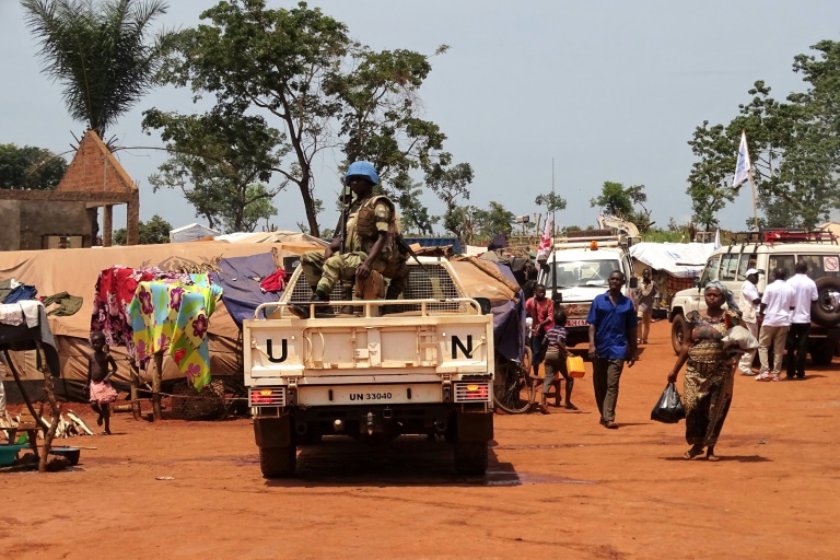 قافلة لقوات الأمم المتحدة في إفريقيا الوسطي . صورة ل(أ ف ب)