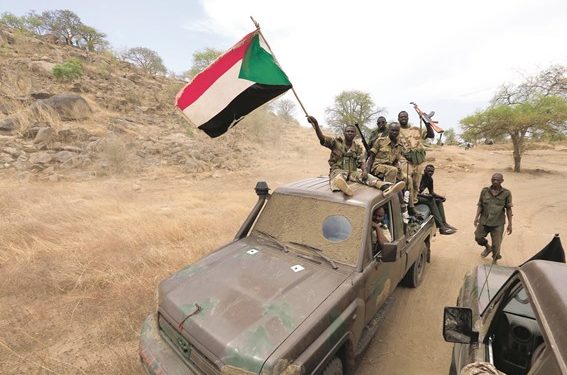 قوات من الجيش السوداني بولاية جنوب كردفان ، مايو 2014 (أ ف ب)